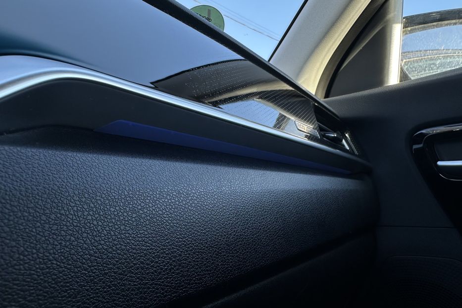 Продам Kia Niro 64кВт Макс.комплектація! 2020 года в Львове