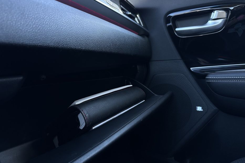 Продам Kia Niro 64кВт Макс.комплектація! 2020 года в Львове