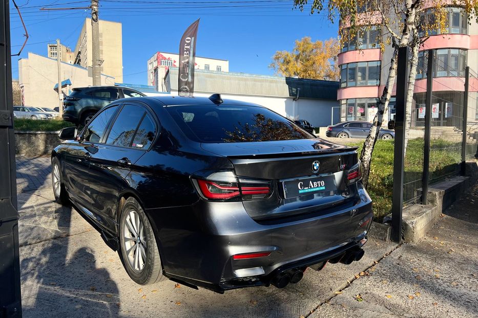 Продам BMW 320 2015 года в Черновцах