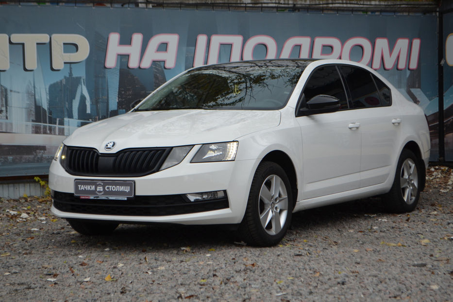 Продам Skoda Octavia A7 Ambition 2019 года в Киеве