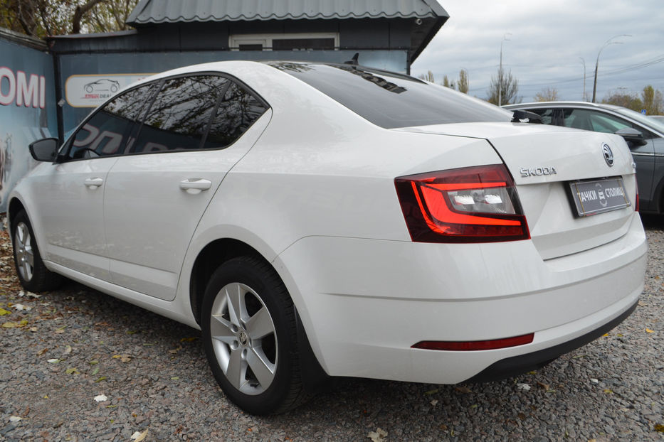 Продам Skoda Octavia A7 Ambition 2019 года в Киеве