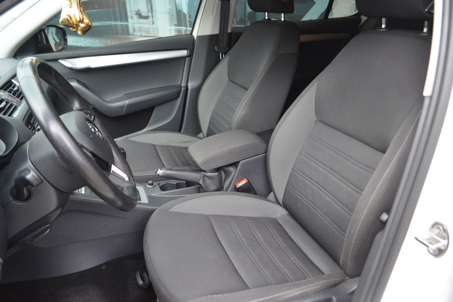 Продам Skoda Octavia A7 Ambition 2019 года в Киеве