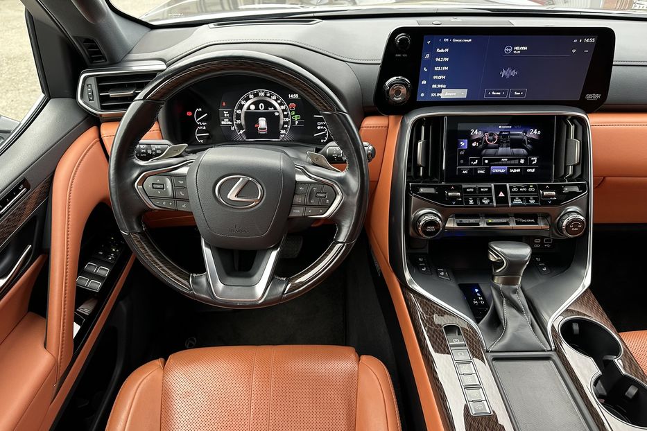 Продам Lexus LX 570 LX600 AWD LUXURY 2023 года в Киеве