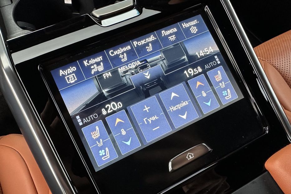 Продам Lexus LX 570 LX600 AWD LUXURY 2023 года в Киеве