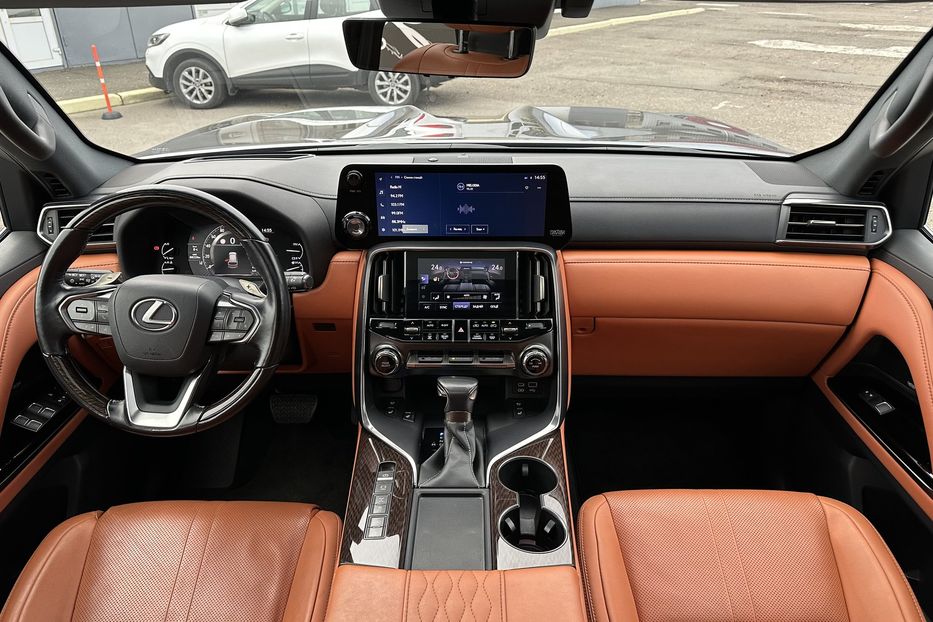 Продам Lexus LX 570 LX600 AWD LUXURY 2023 года в Киеве