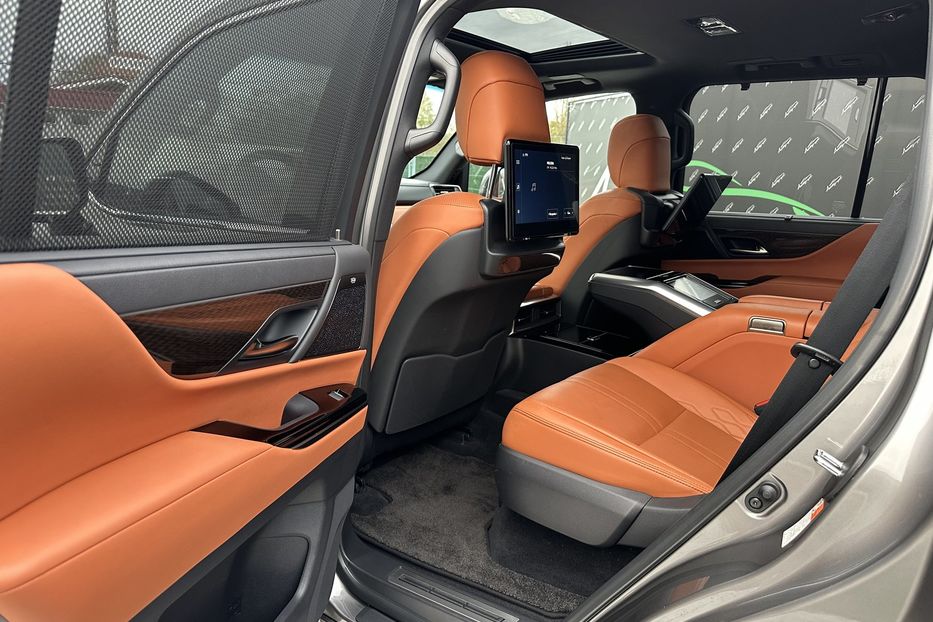 Продам Lexus LX 570 LX600 AWD LUXURY 2023 года в Киеве