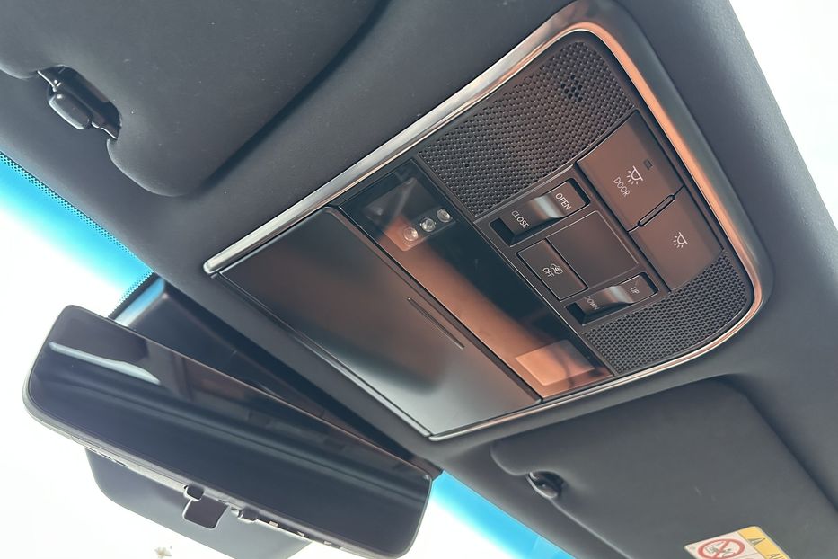 Продам Lexus LX 570 LX600 AWD LUXURY 2023 года в Киеве