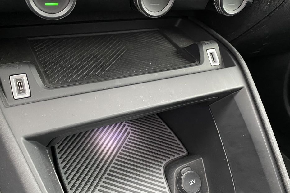 Продам Citroen C4 electro 2021 года в Луцке