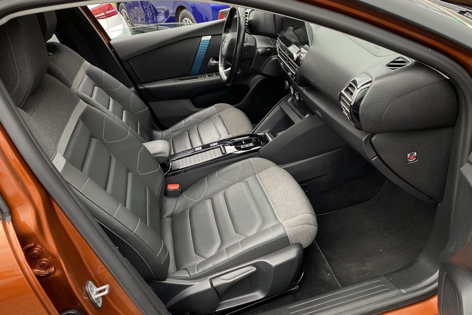 Продам Citroen C4 electro 2021 года в Луцке