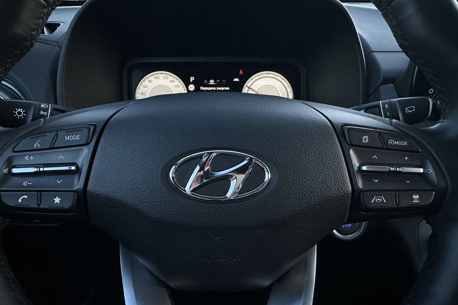Продам Hyundai Kona 64кВт Проекція Підігрів сидінь 2022 года в Львове
