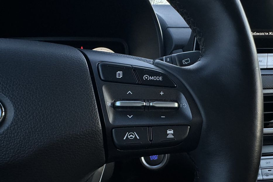 Продам Hyundai Kona 64кВт Проекція Підігрів сидінь 2022 года в Львове