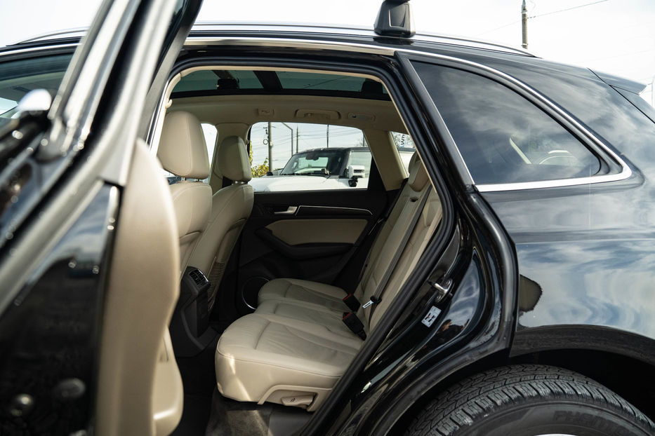 Продам Audi Q5 Premium Plus 2016 года в Черновцах