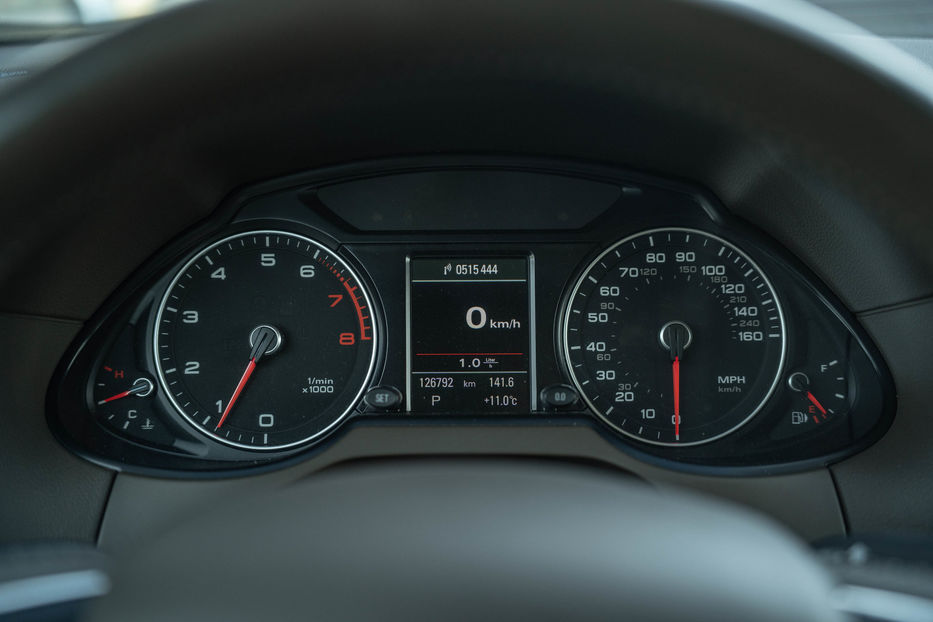 Продам Audi Q5 Premium Plus 2016 года в Черновцах