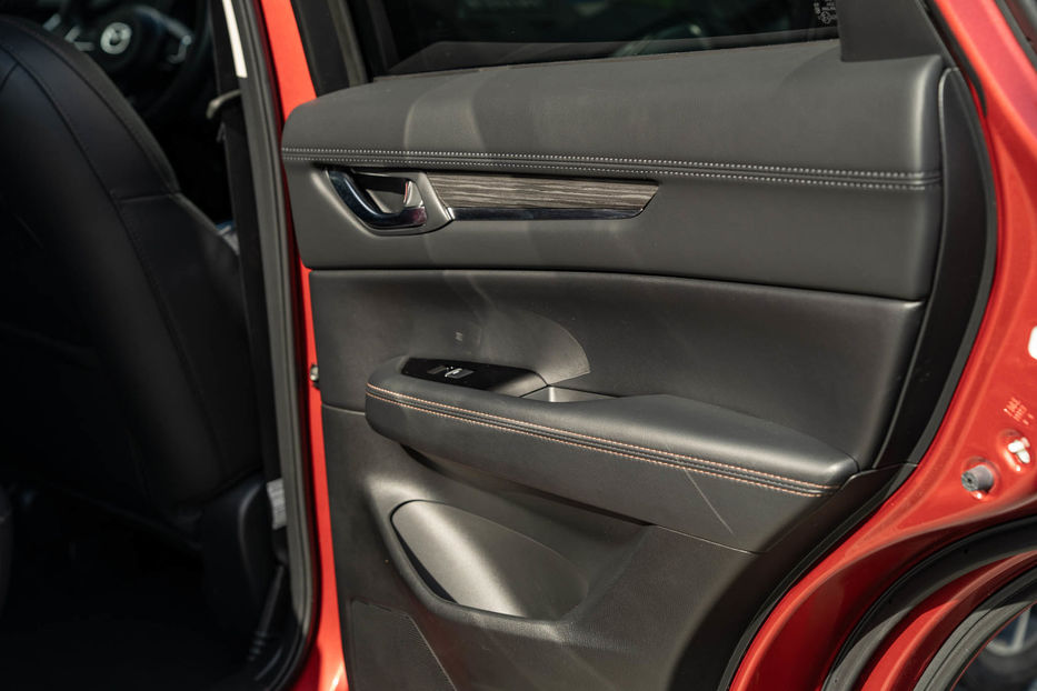 Продам Mazda CX-5 S Premium Plus 2022 года в Черновцах