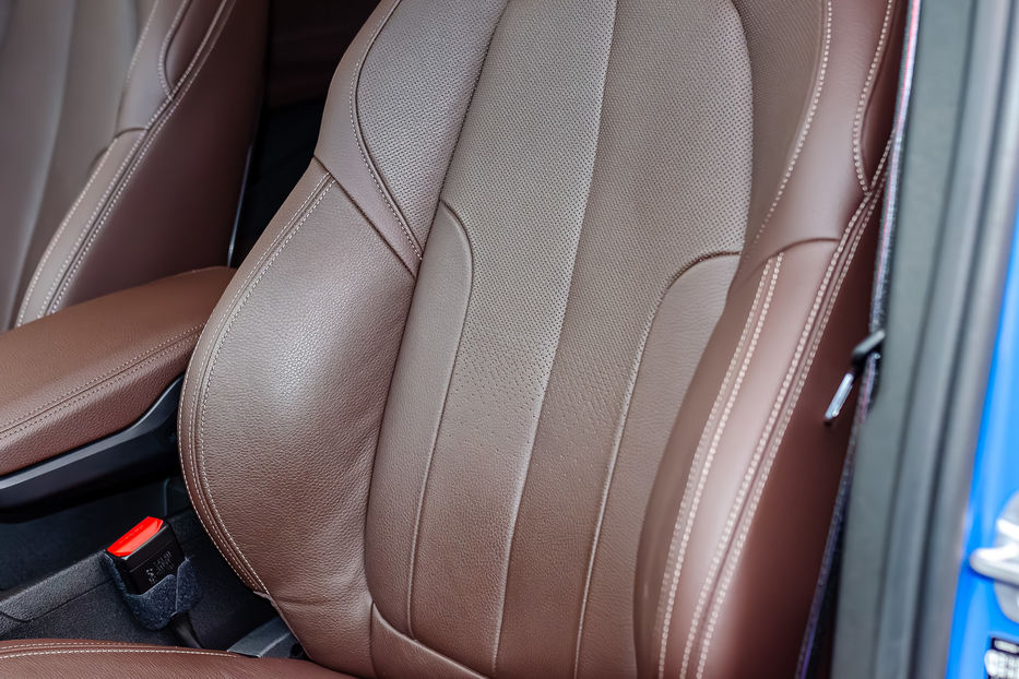 Продам BMW X1 M18d Xdrive 2022 года в Киеве