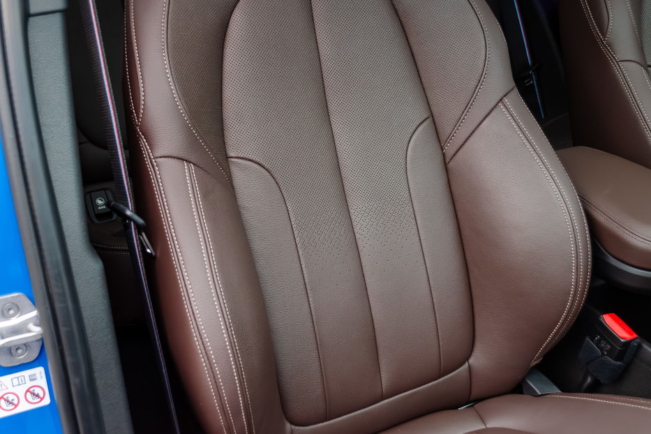 Продам BMW X1 M18d Xdrive 2022 года в Киеве