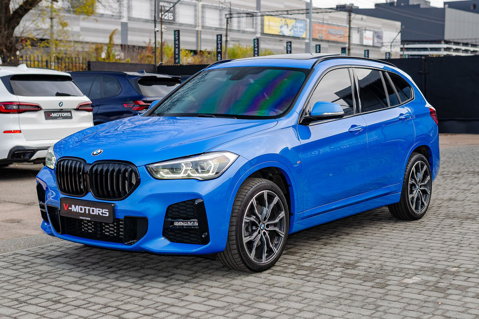 Продам BMW X1 M18d Xdrive 2022 года в Киеве