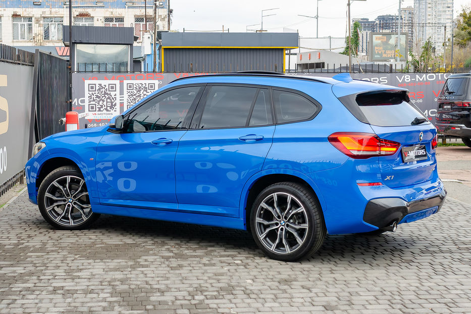 Продам BMW X1 M18d Xdrive 2022 года в Киеве