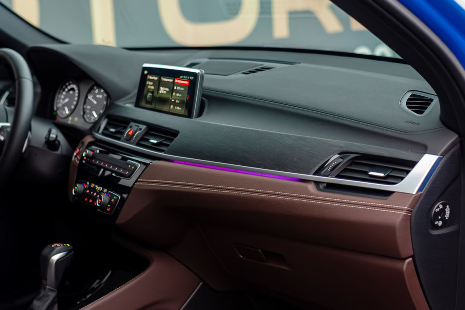 Продам BMW X1 M18d Xdrive 2022 года в Киеве