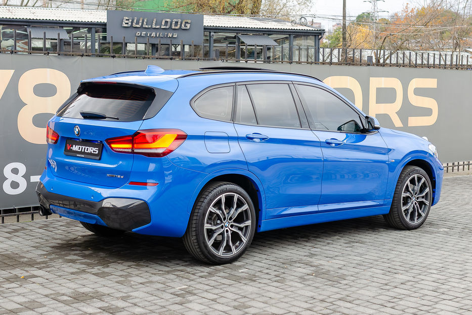 Продам BMW X1 M18d Xdrive 2022 года в Киеве