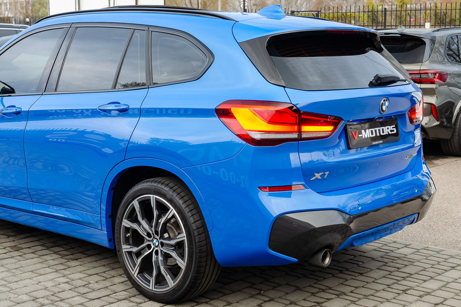 Продам BMW X1 M18d Xdrive 2022 года в Киеве