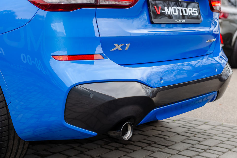 Продам BMW X1 M18d Xdrive 2022 года в Киеве