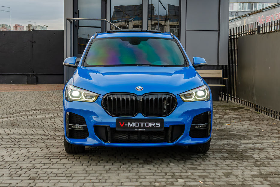 Продам BMW X1 M18d Xdrive 2022 года в Киеве