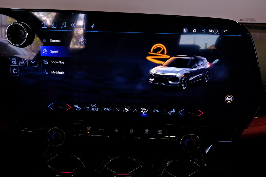 Продам Chevrolet Blazer EV RS 2023 года в Одессе