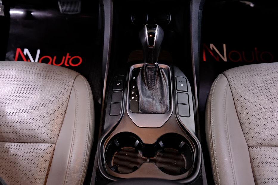 Продам Hyundai Santa FE 2014 года в Одессе