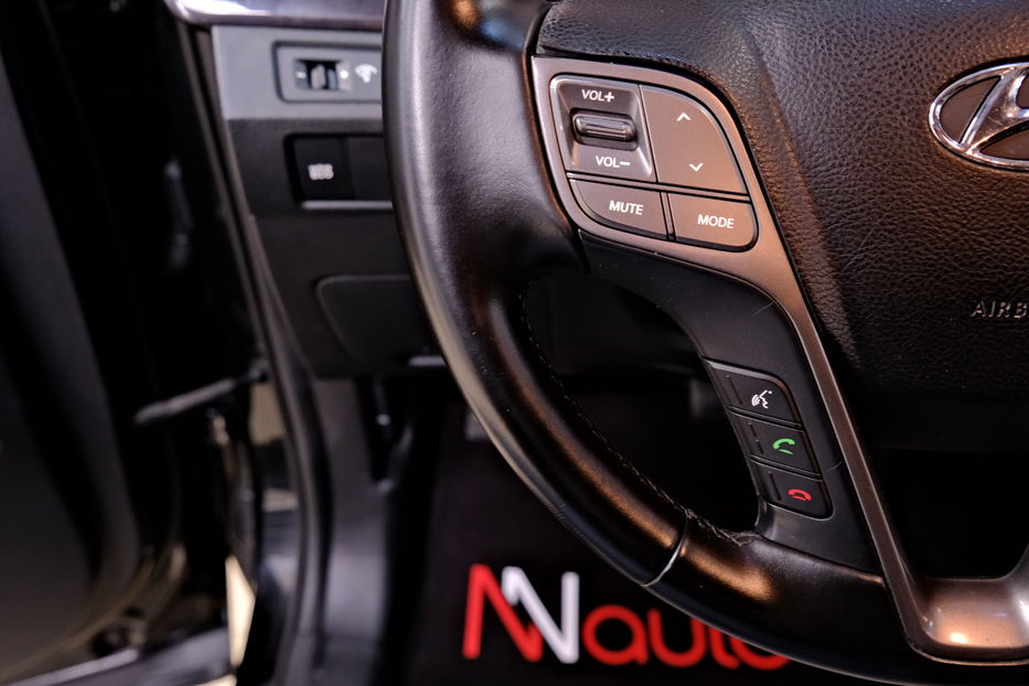 Продам Hyundai Santa FE 2014 года в Одессе