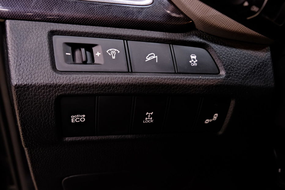 Продам Hyundai Santa FE 2014 года в Одессе