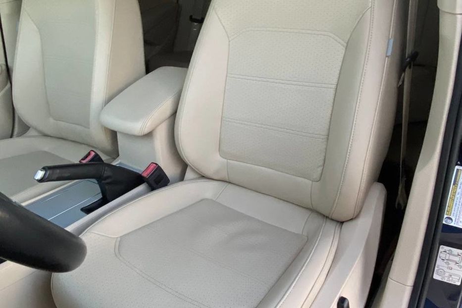 Продам Volkswagen Passat B7 2012 года в Днепре