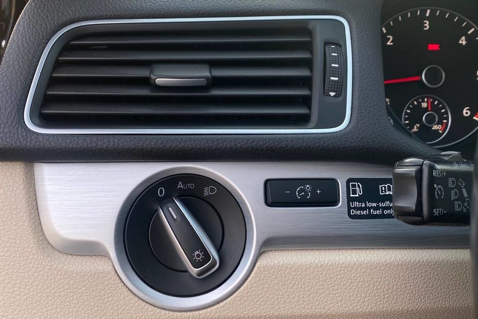 Продам Volkswagen Passat B7 2012 года в Днепре