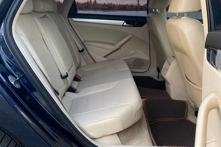 Продам Volkswagen Passat B7 2012 года в Днепре