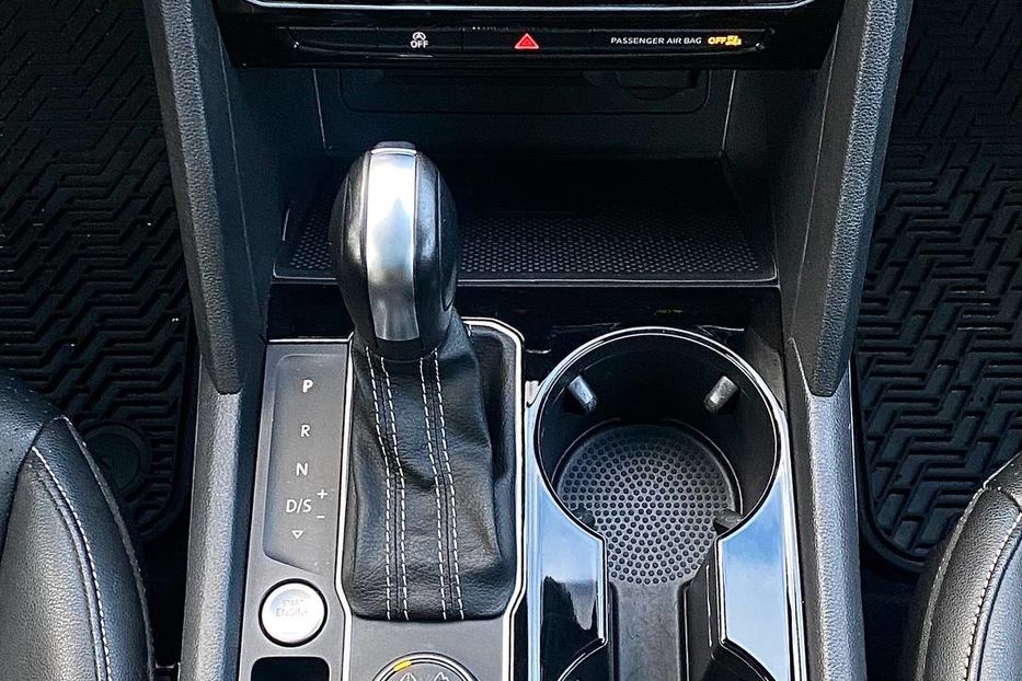 Продам Volkswagen Atlas 2022 года в Днепре