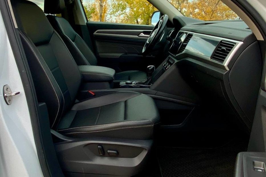 Продам Volkswagen Atlas 2022 года в Днепре