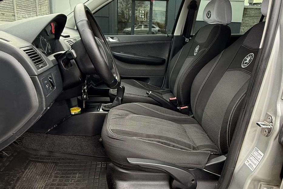 Продам Skoda Fabia 2004 года в Днепре