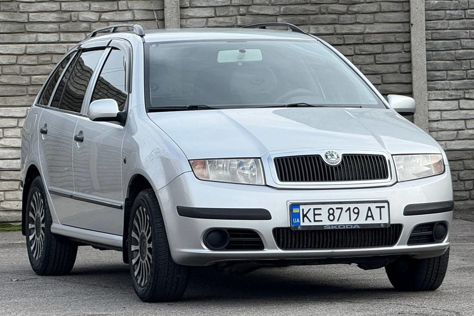 Продам Skoda Fabia 2004 года в Днепре