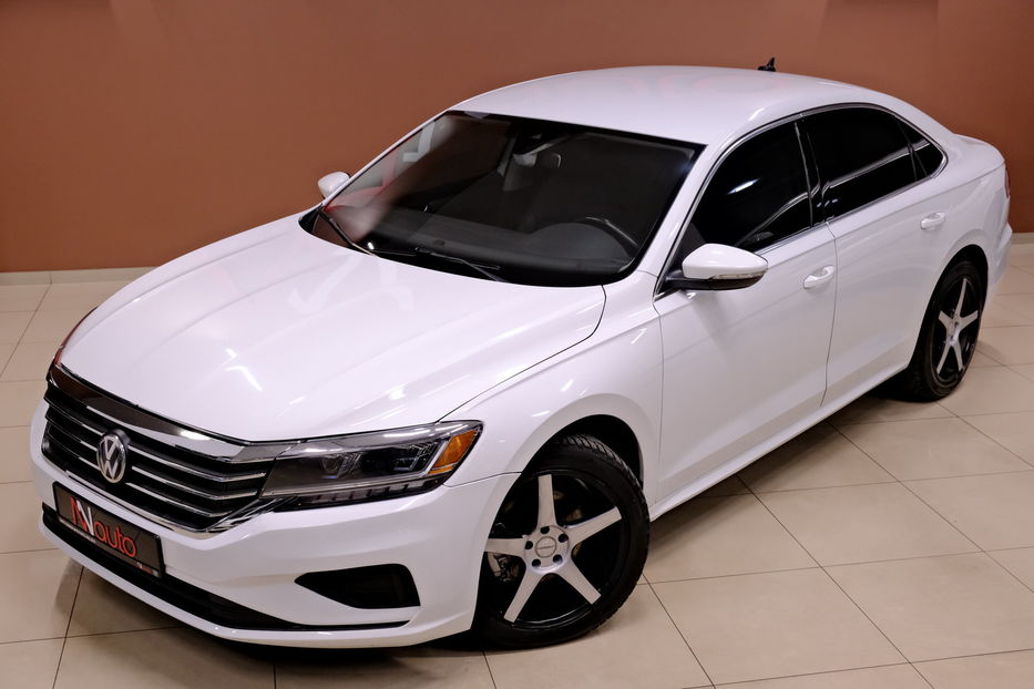 Продам Volkswagen Passat B8 2020 года в Одессе