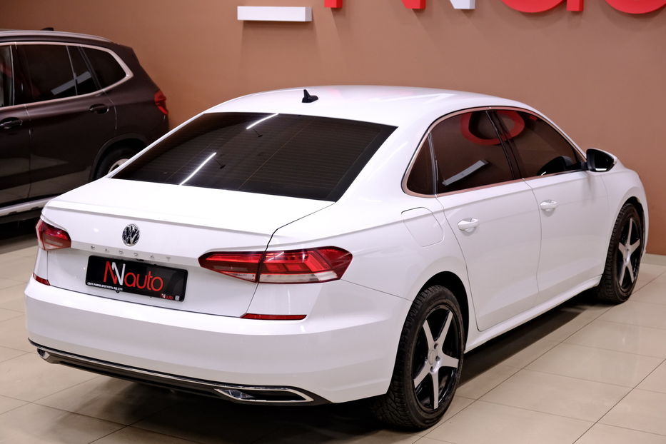 Продам Volkswagen Passat B8 2020 года в Одессе