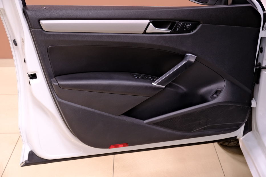 Продам Volkswagen Passat B8 2020 года в Одессе