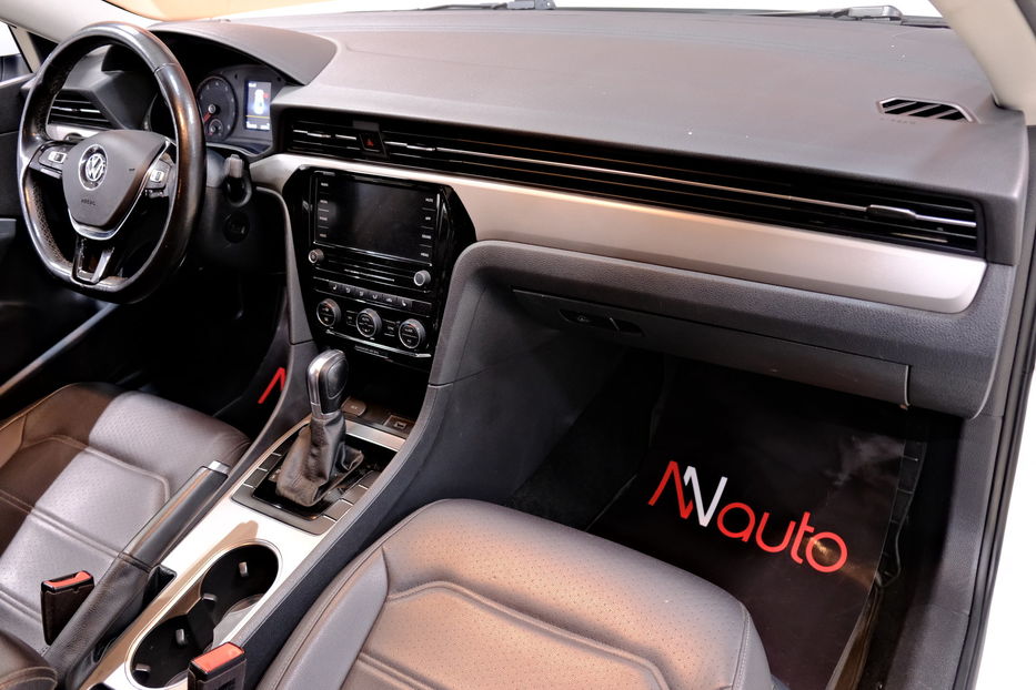 Продам Volkswagen Passat B8 2020 года в Одессе