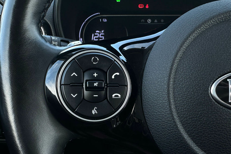 Продам Kia Soul 64кВт Підігрів сидінь/керма  2021 года в Львове