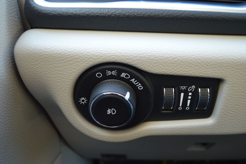 Продам Chrysler Pacifica Hybrid Limited 2019 года в Одессе