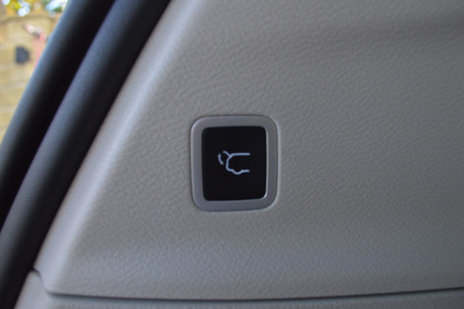 Продам Chrysler Pacifica Hybrid Limited 2019 года в Одессе