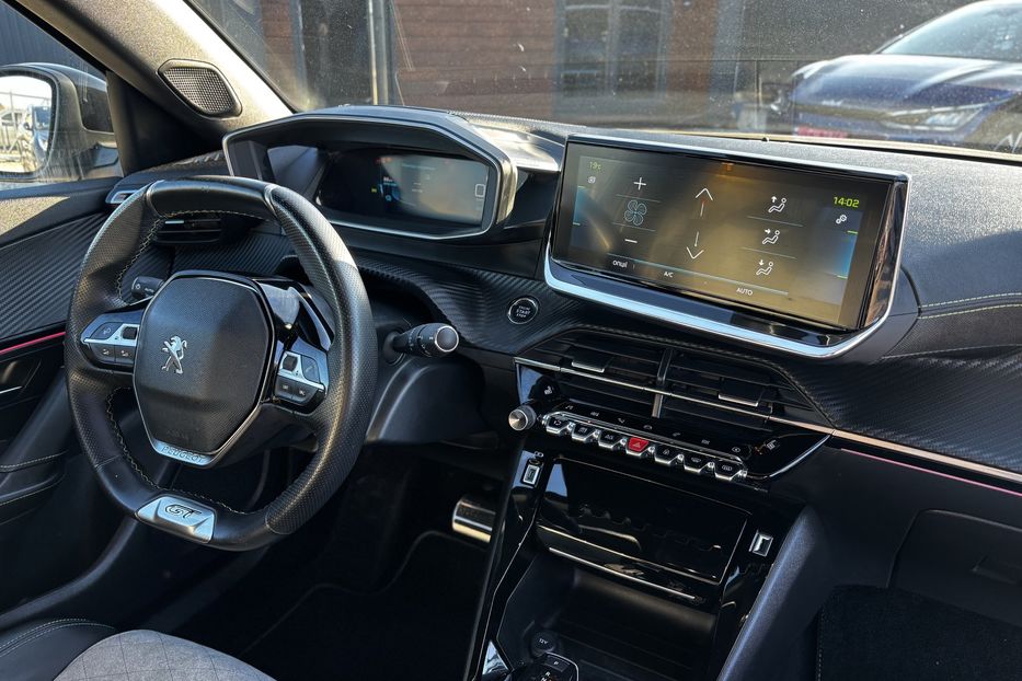 Продам Peugeot 2008 GT EV 50 KW авто у Львові  2021 года в Львове