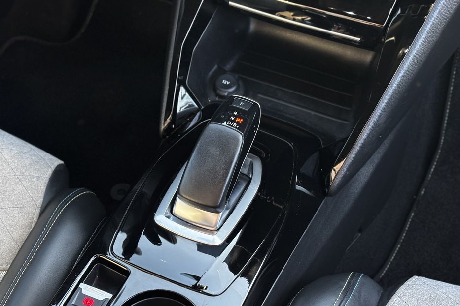 Продам Peugeot 2008 GT EV 50 KW авто у Львові  2021 года в Львове