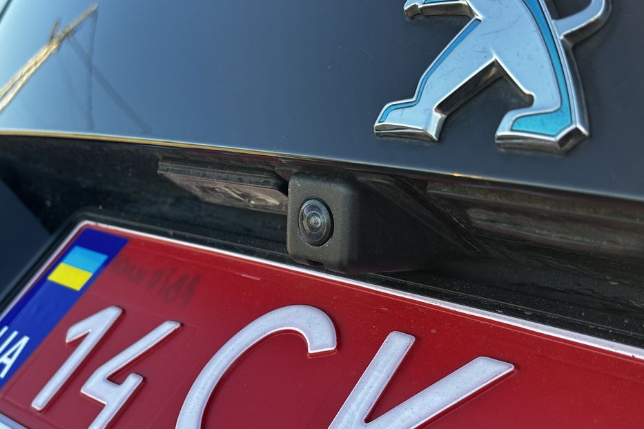 Продам Peugeot 2008 GT EV 50 KW авто у Львові  2021 года в Львове