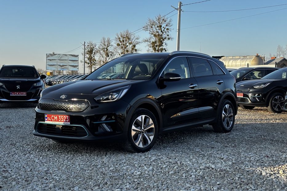 Продам Kia Niro 64 кВт авто у Львові  2020 года в Львове