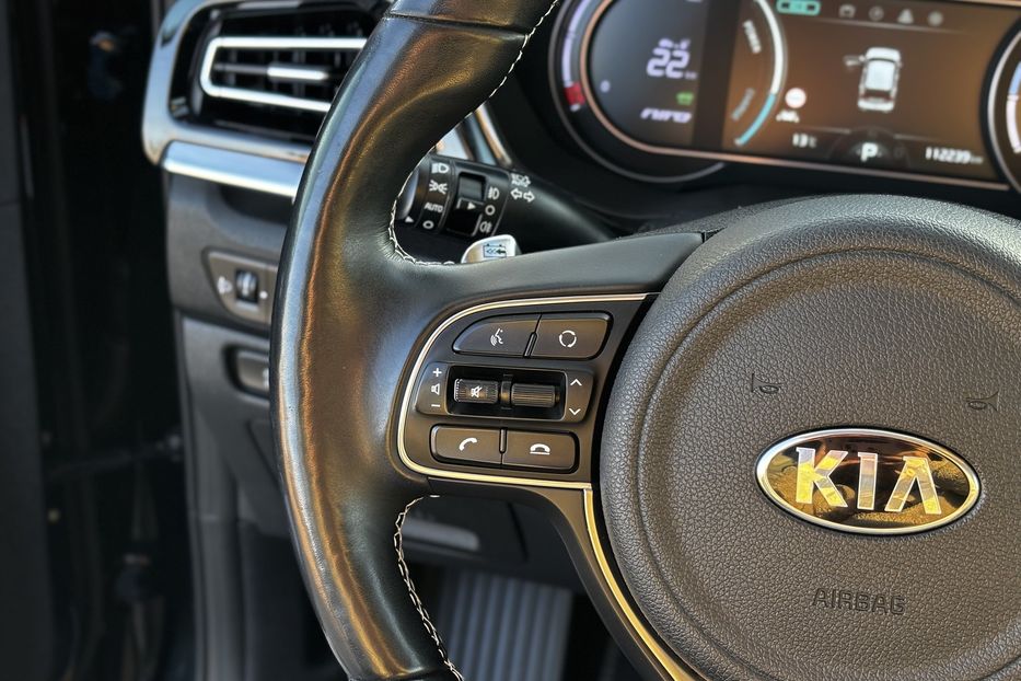 Продам Kia Niro 64 кВт авто у Львові  2020 года в Львове